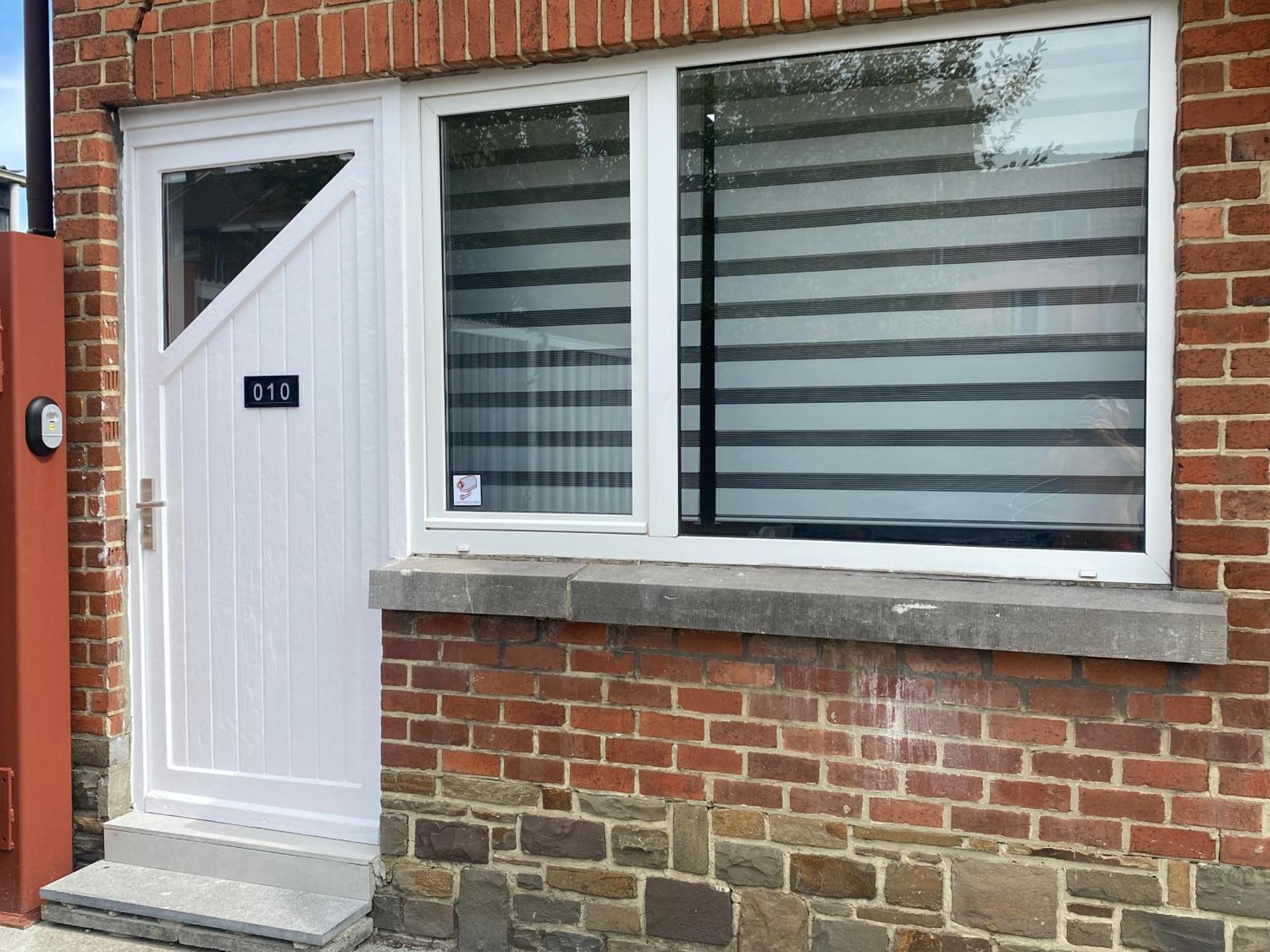 1-C Superbe Appartement Tres Calme Et Bien Decore Charleroi Zewnętrze zdjęcie