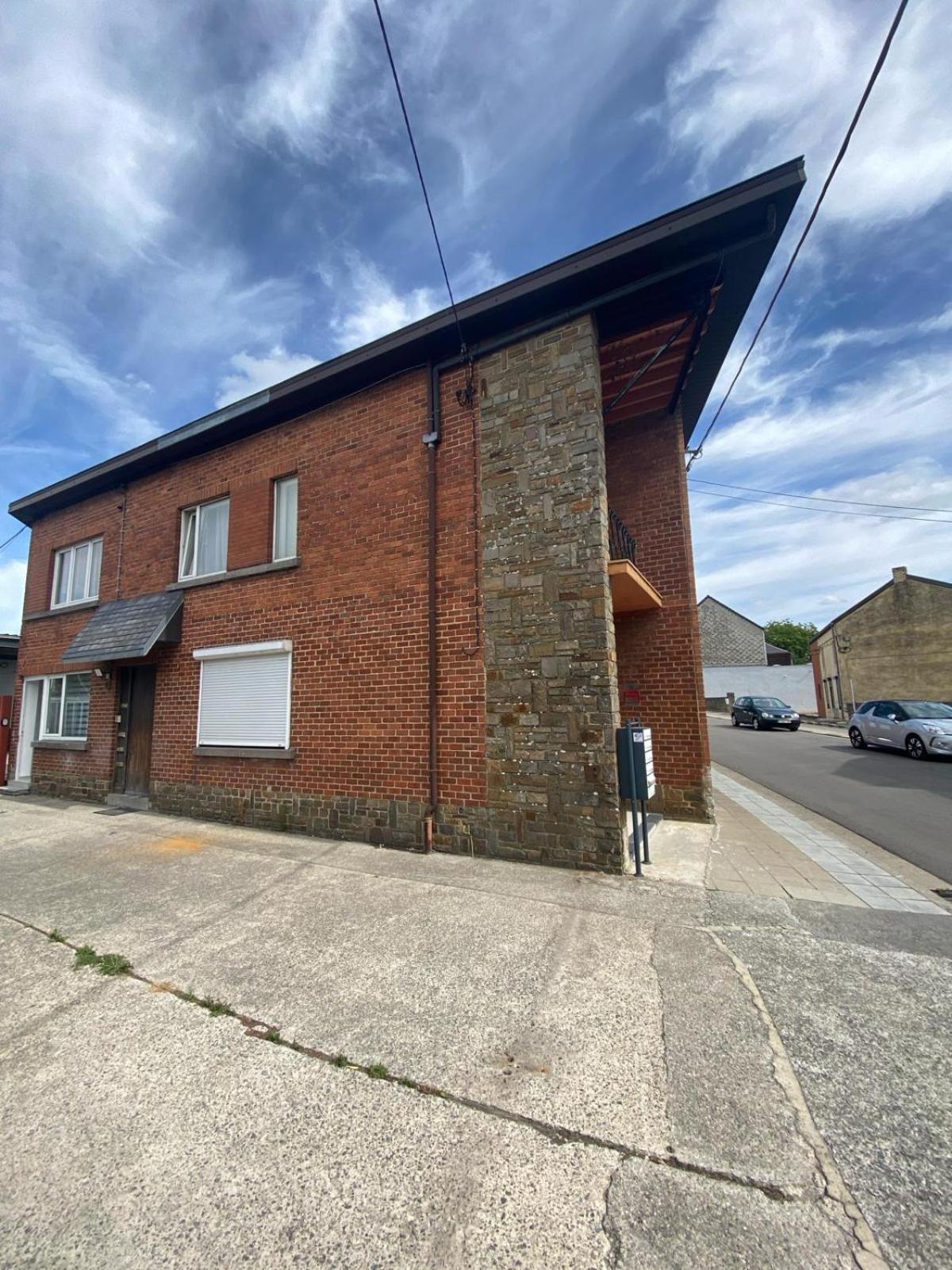 1-C Superbe Appartement Tres Calme Et Bien Decore Charleroi Zewnętrze zdjęcie